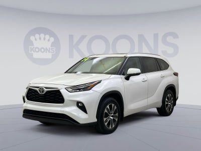 2024 Toyota Highlander XLE