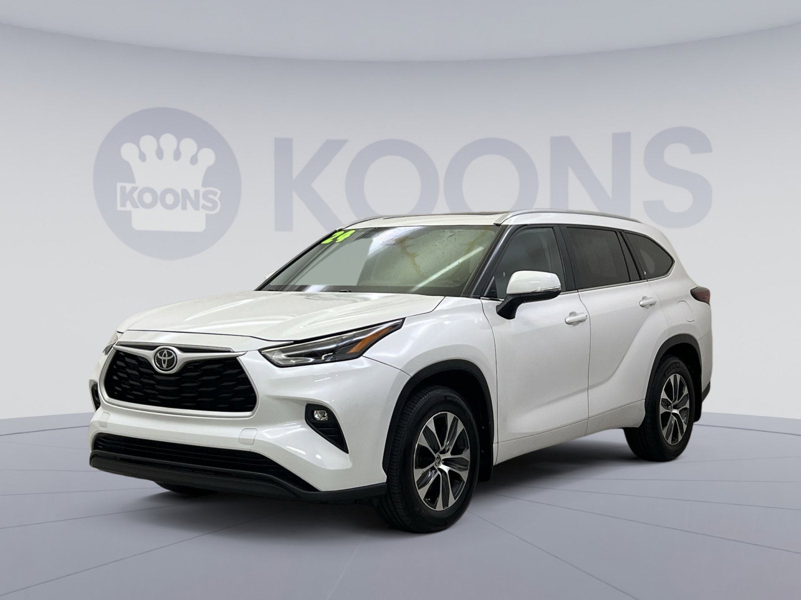 2024 Toyota Highlander XLE