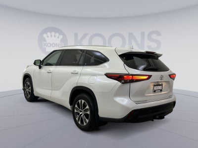 2024 Toyota Highlander XLE