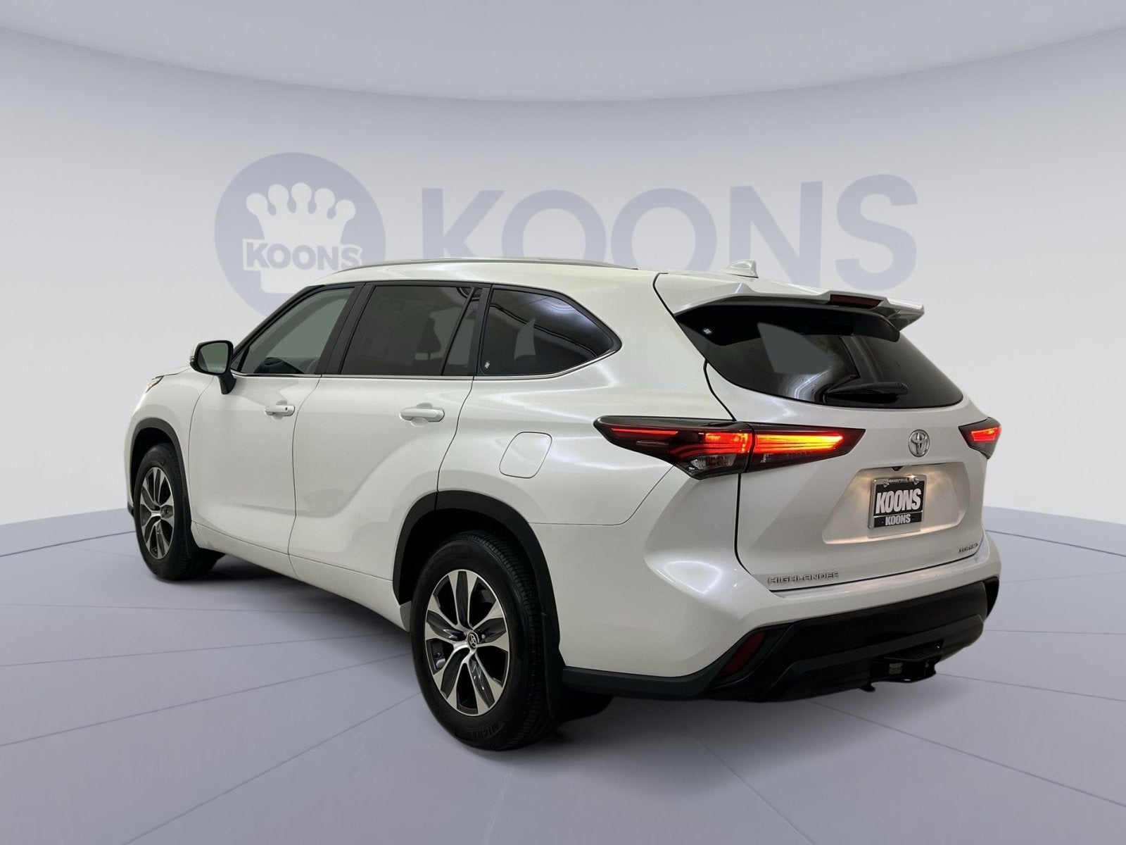 2024 Toyota Highlander XLE