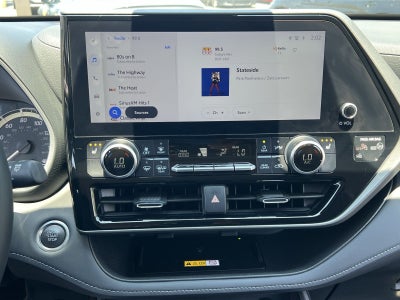 2024 Toyota Highlander XLE