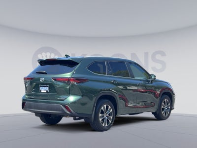 2024 Toyota Highlander XLE