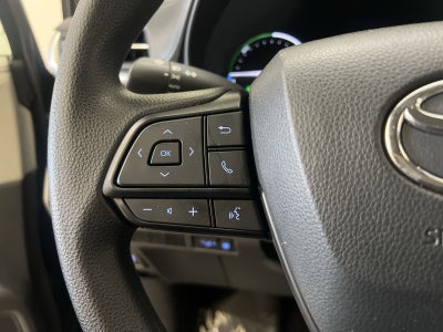 2024 Toyota Sienna LE