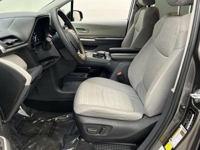 2024 Toyota Sienna LE