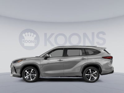 2022 Toyota Highlander XSE