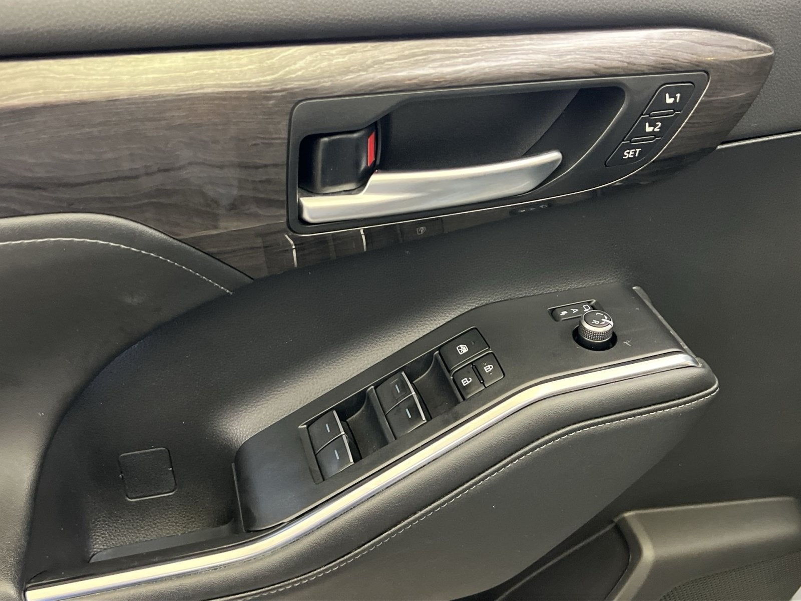 2023 Toyota Highlander Hybrid Limited
