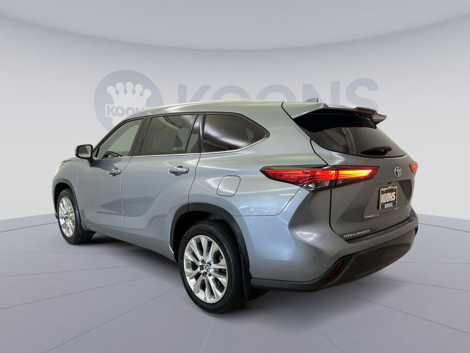2023 Toyota Highlander Hybrid Limited