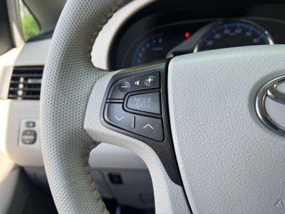 2011 Toyota Sienna XLE