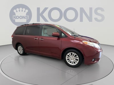 2014 Toyota Sienna XLE
