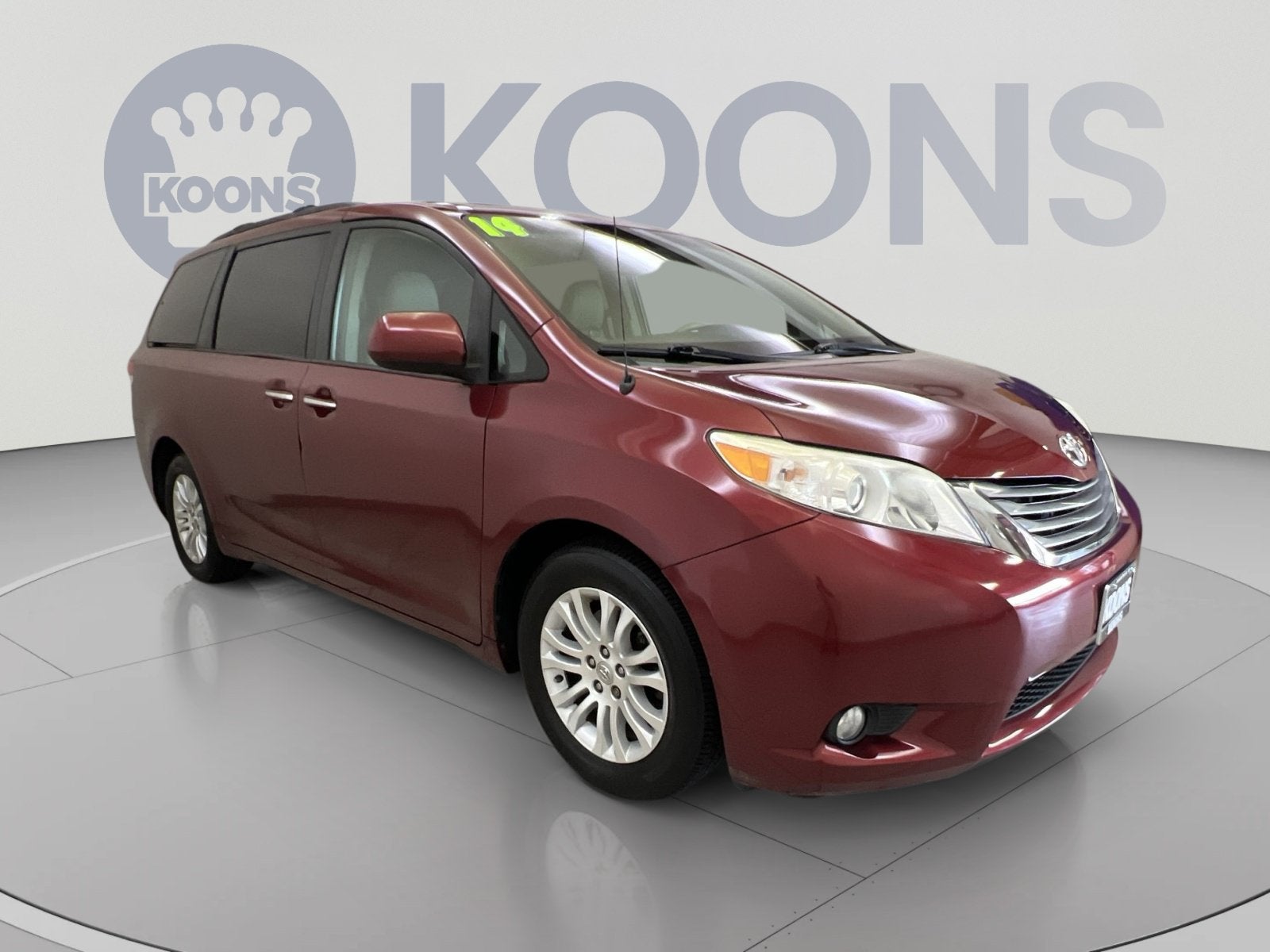 2014 Toyota Sienna XLE