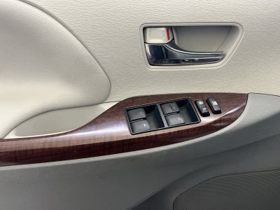 2013 Toyota Sienna XLE