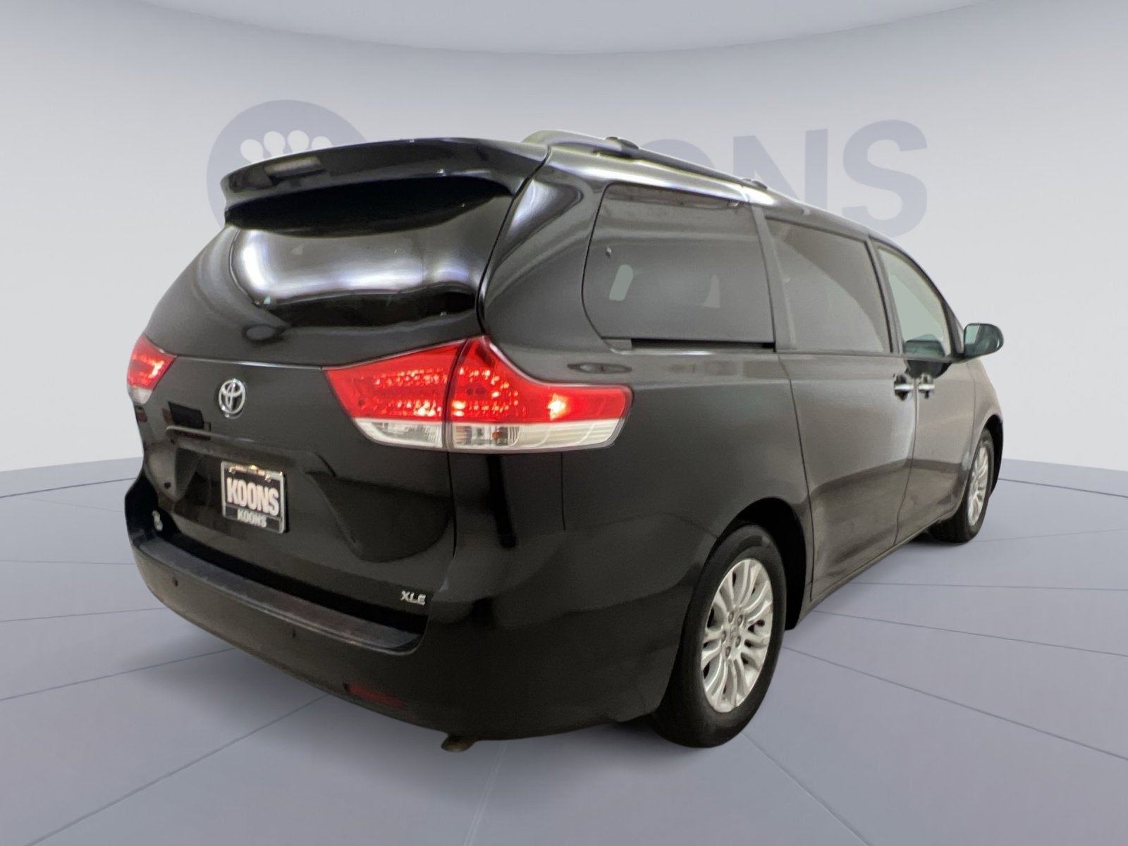 2013 Toyota Sienna XLE