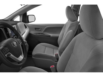 2020 Toyota Sienna XLE