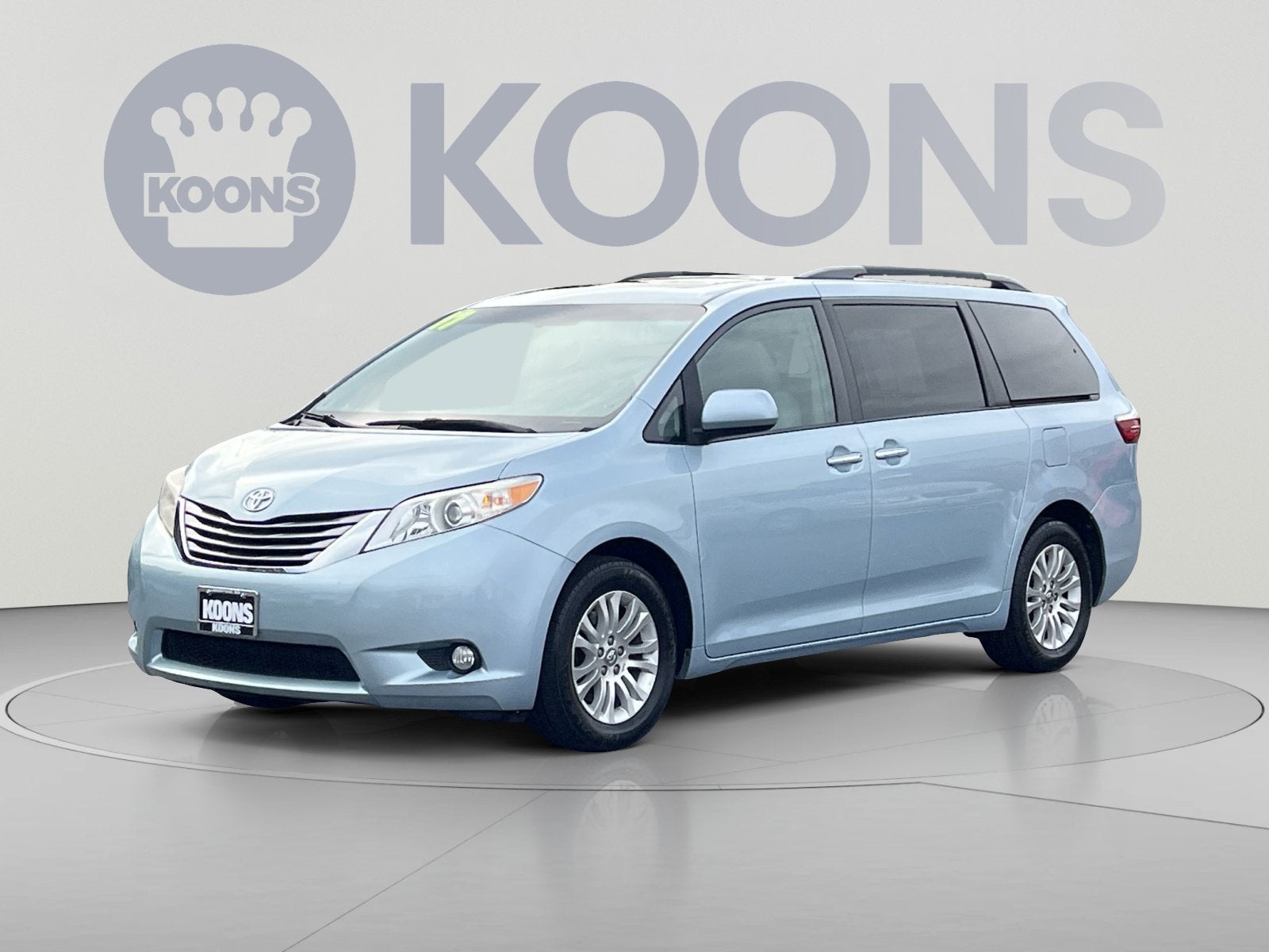 2017 Toyota Sienna XLE