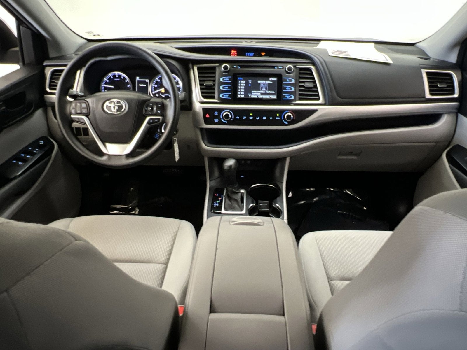 2017 Toyota Highlander LE