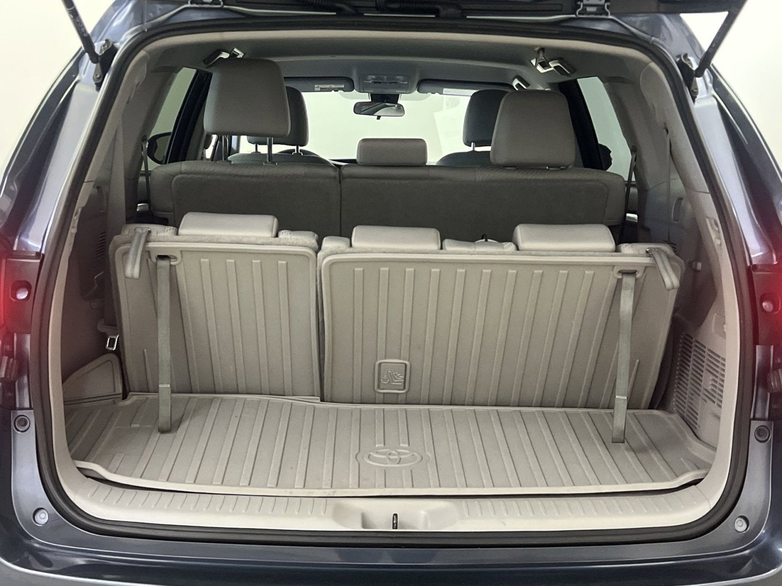 2017 Toyota Highlander LE
