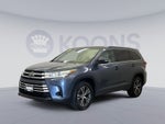 2017 Toyota Highlander LE
