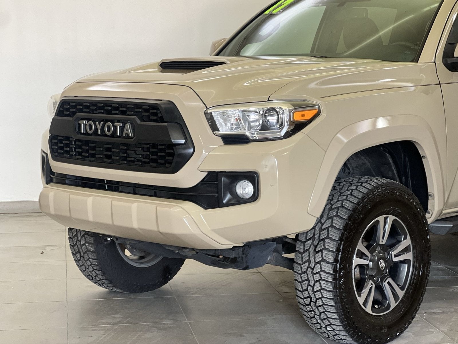 2017 Toyota Tacoma TRD Sport