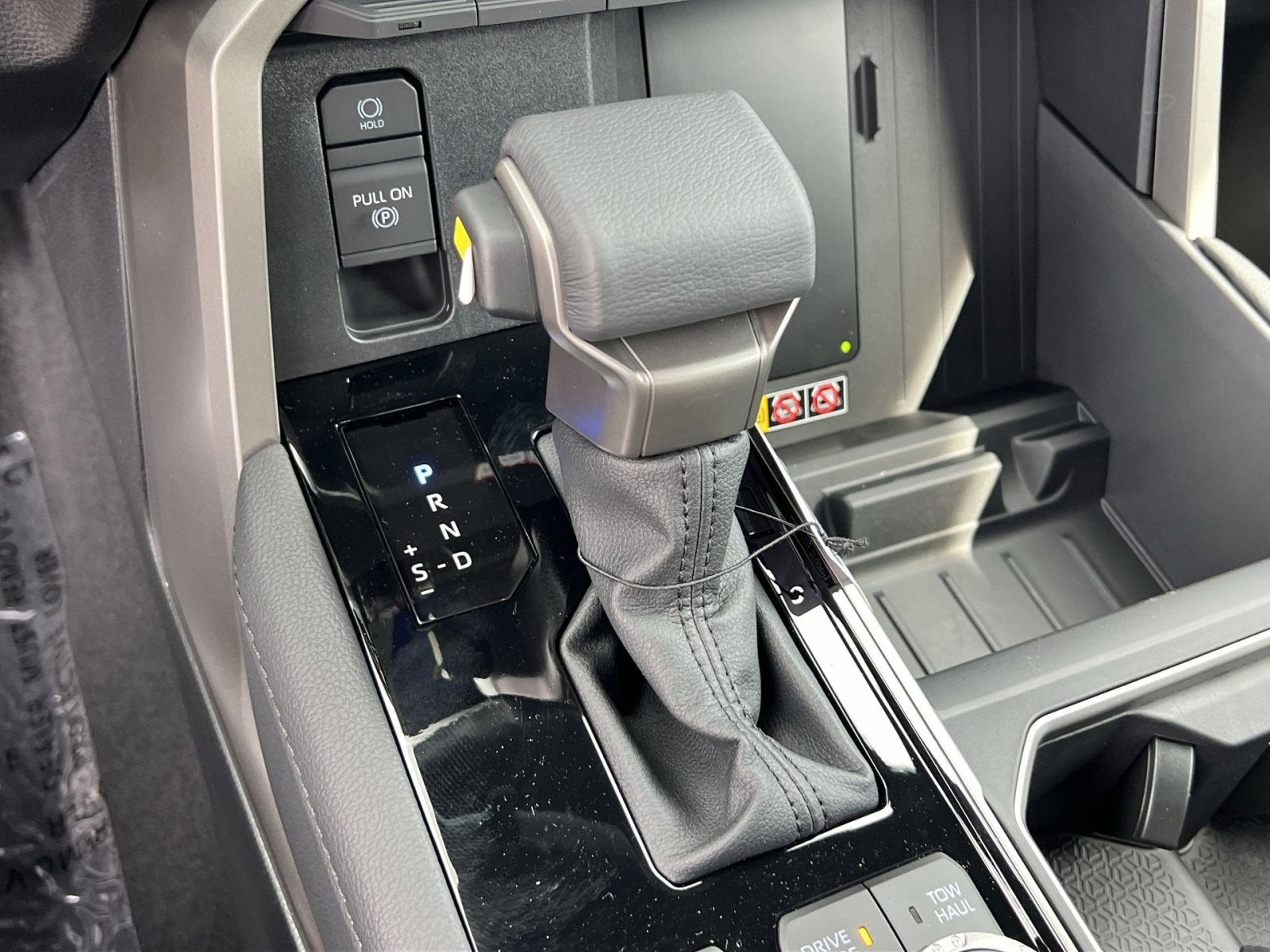 2025 Toyota Tundra Hybrid Limited