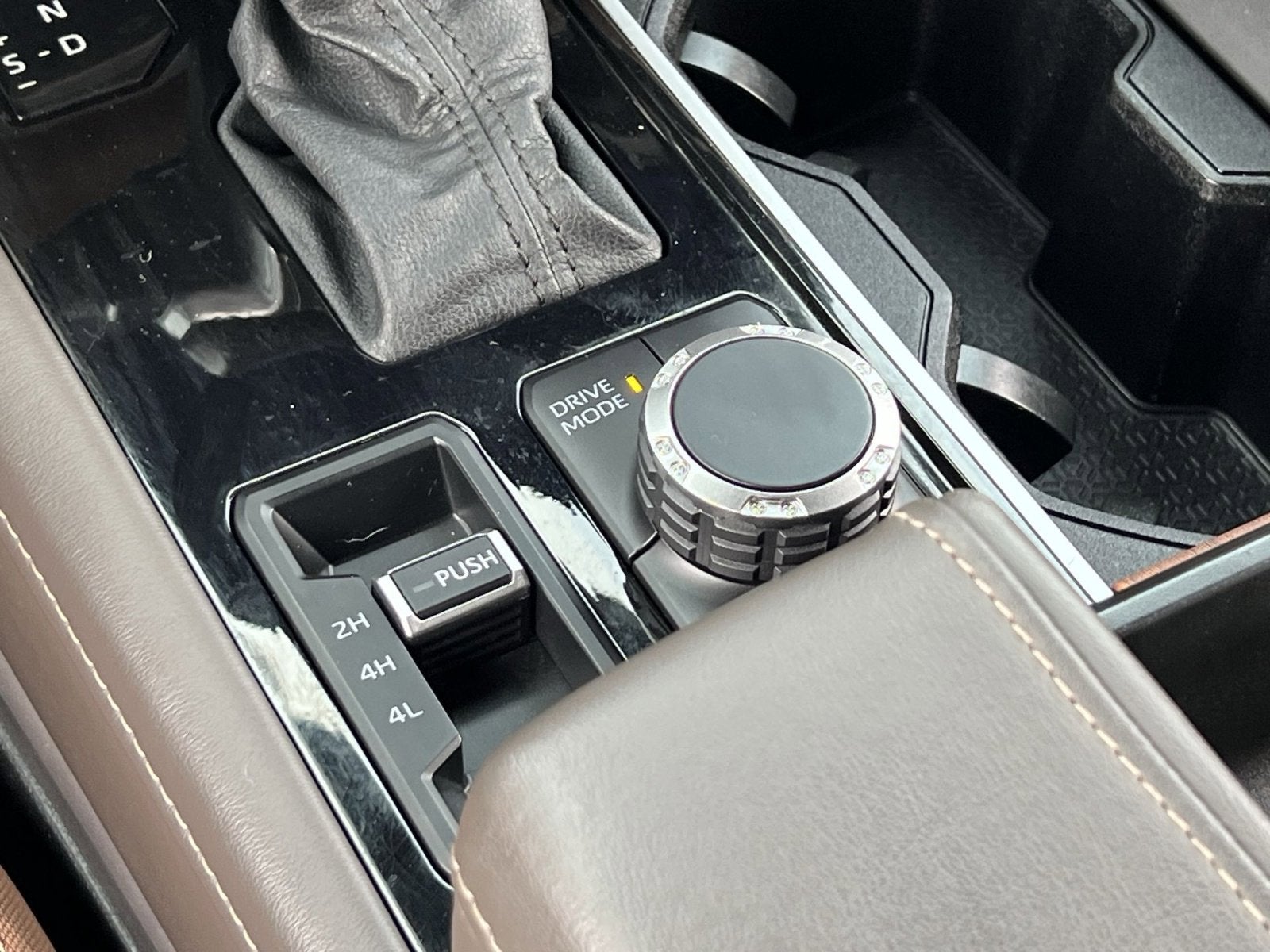 2022 Toyota Tundra Hybrid 1794 Edition