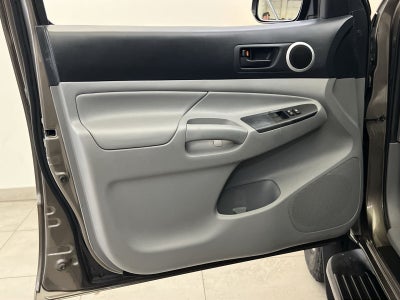 2013 Toyota Tacoma Base
