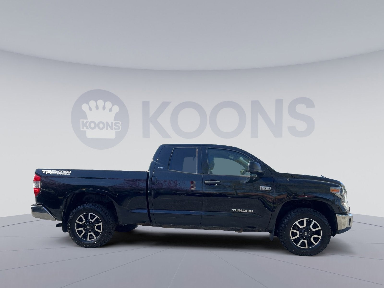 2018 Toyota Tundra SR5