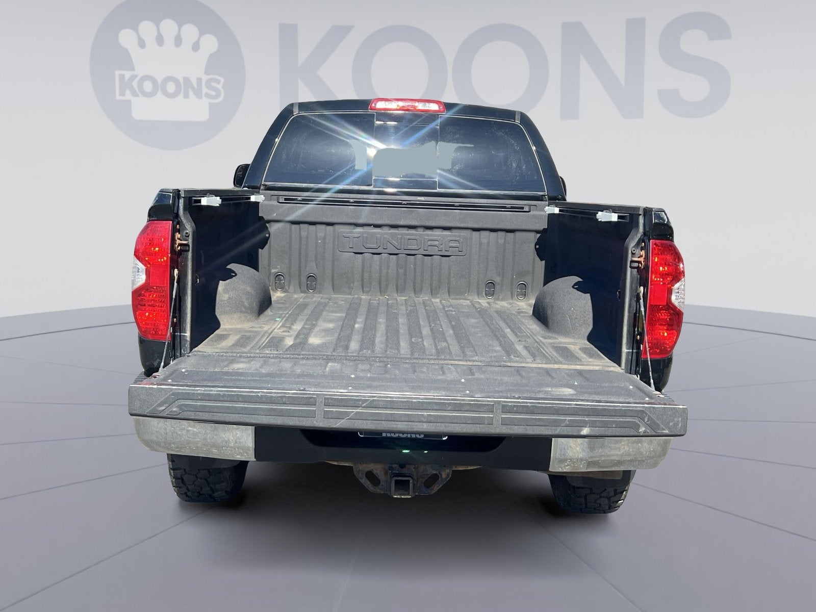 2018 Toyota Tundra SR5