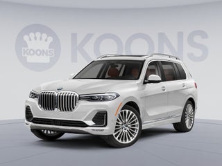 2022 BMW X7 M50i
