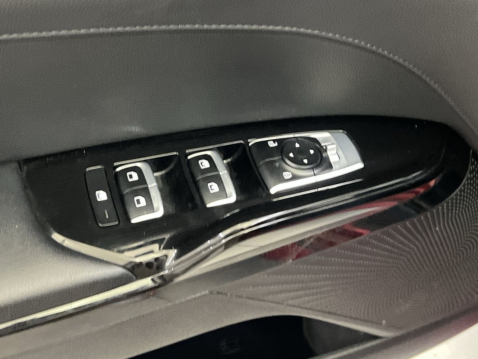 2022 Kia K5 EX