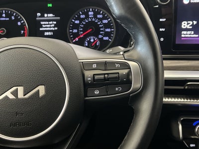 2022 Kia K5 EX