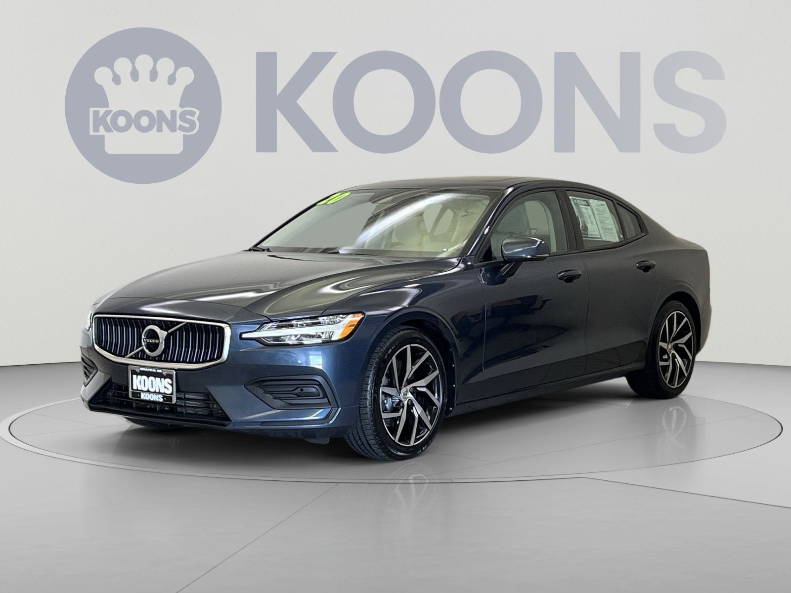 2020 Volvo S60 T5 Momentum