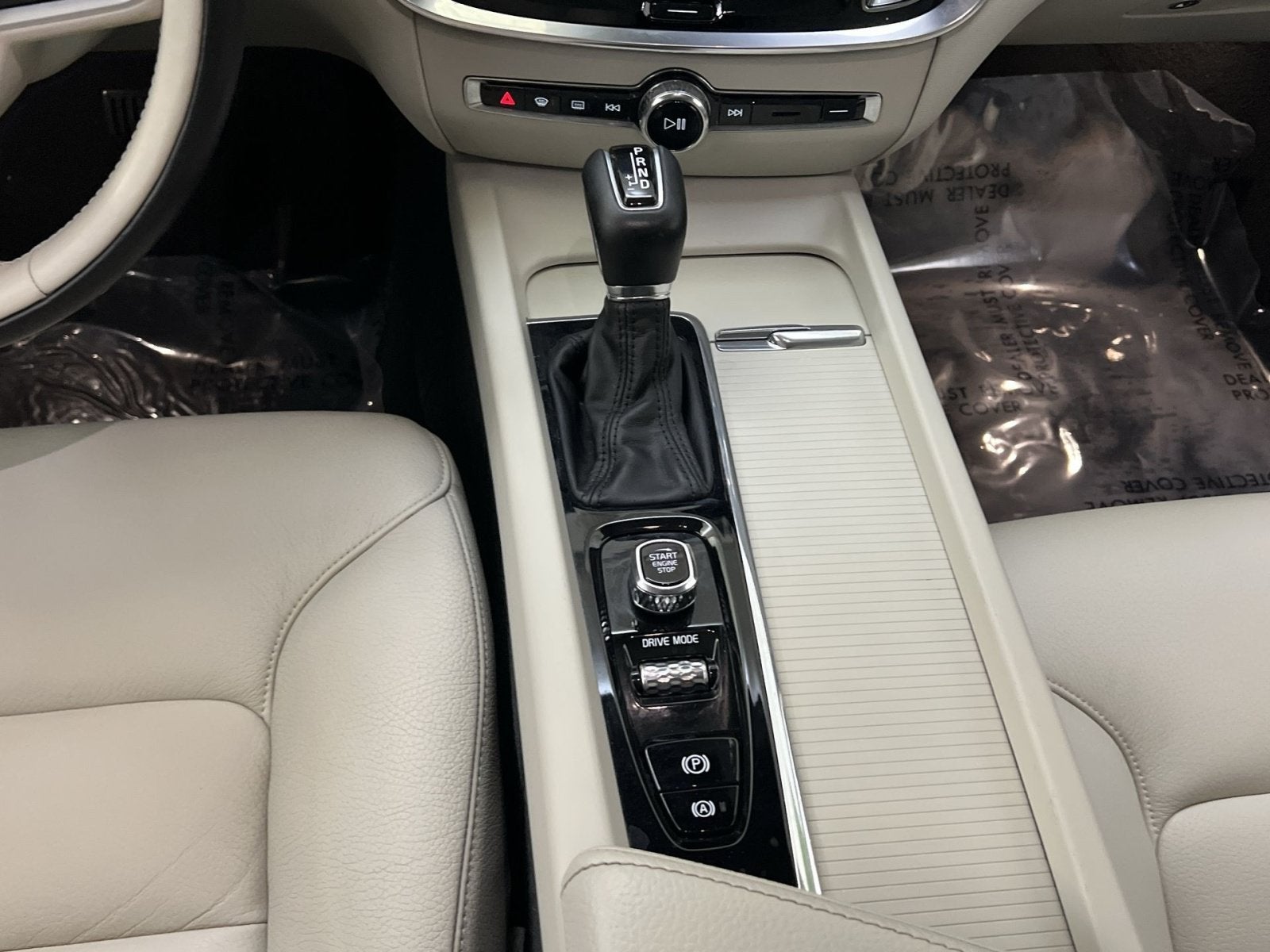 2020 Volvo S60 T5 Momentum