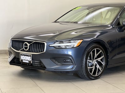 2020 Volvo S60 T5 Momentum
