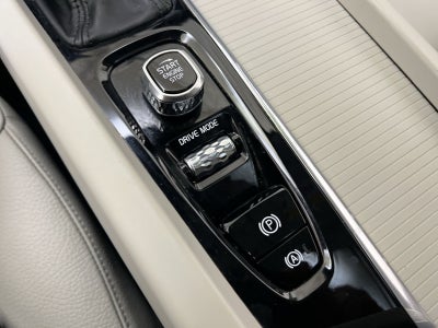 2020 Volvo S60 T5 Momentum