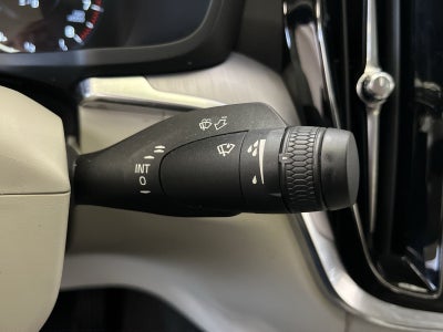 2020 Volvo S60 T5 Momentum