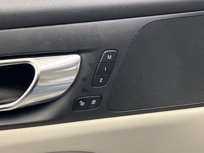 2020 Volvo S60 T5 Momentum