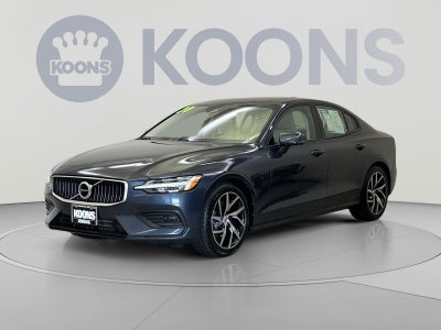 2020 Volvo S60 T5 Momentum