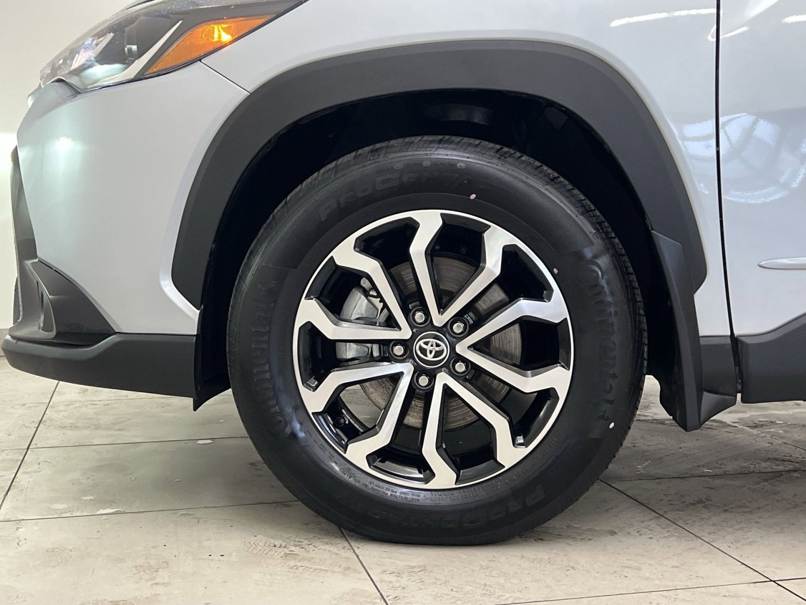 2024 Toyota Corolla Cross Hybrid SE