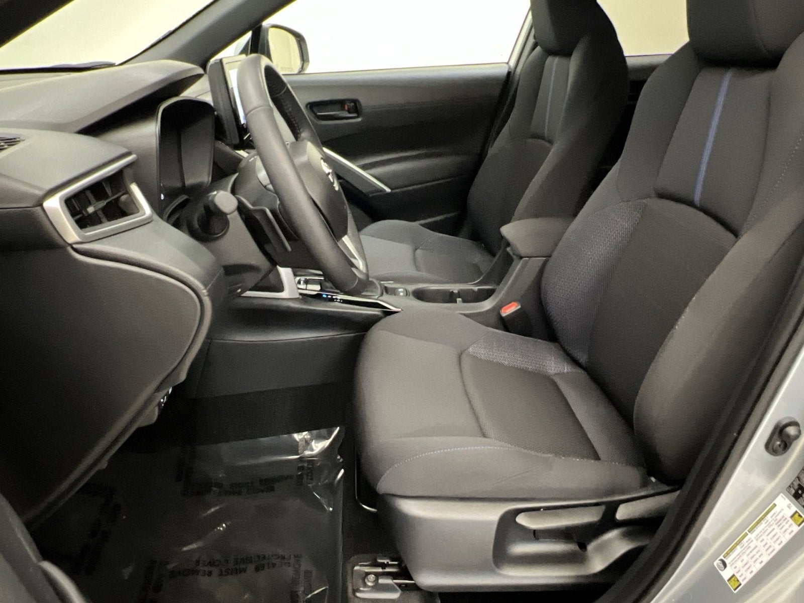 2024 Toyota Corolla Cross Hybrid SE