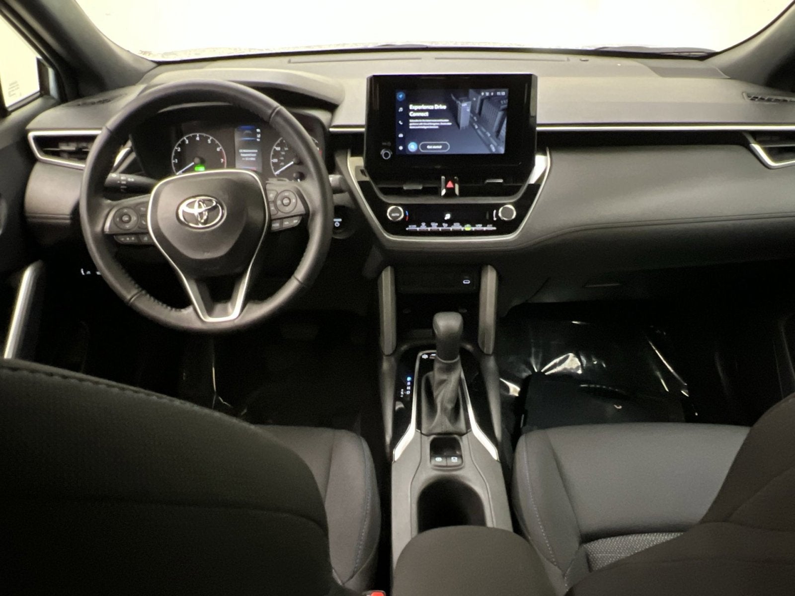 2024 Toyota Corolla Cross Hybrid SE