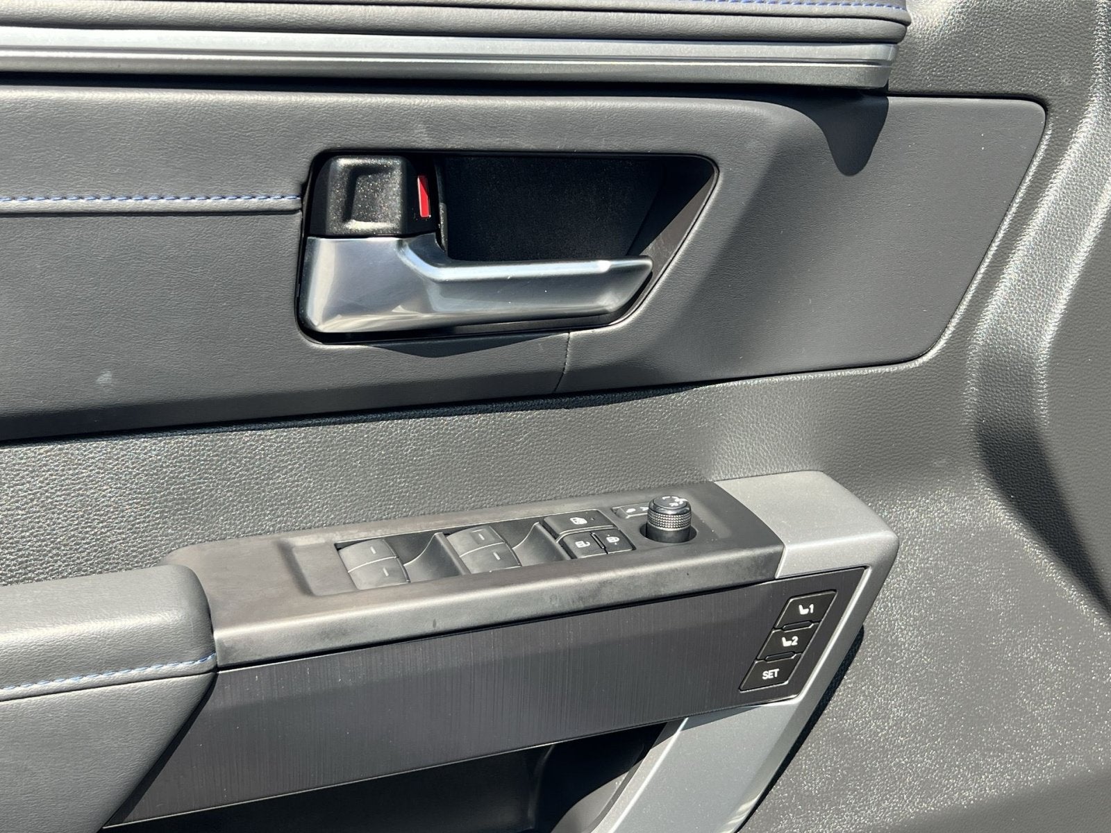 2024 Toyota Sequoia Platinum