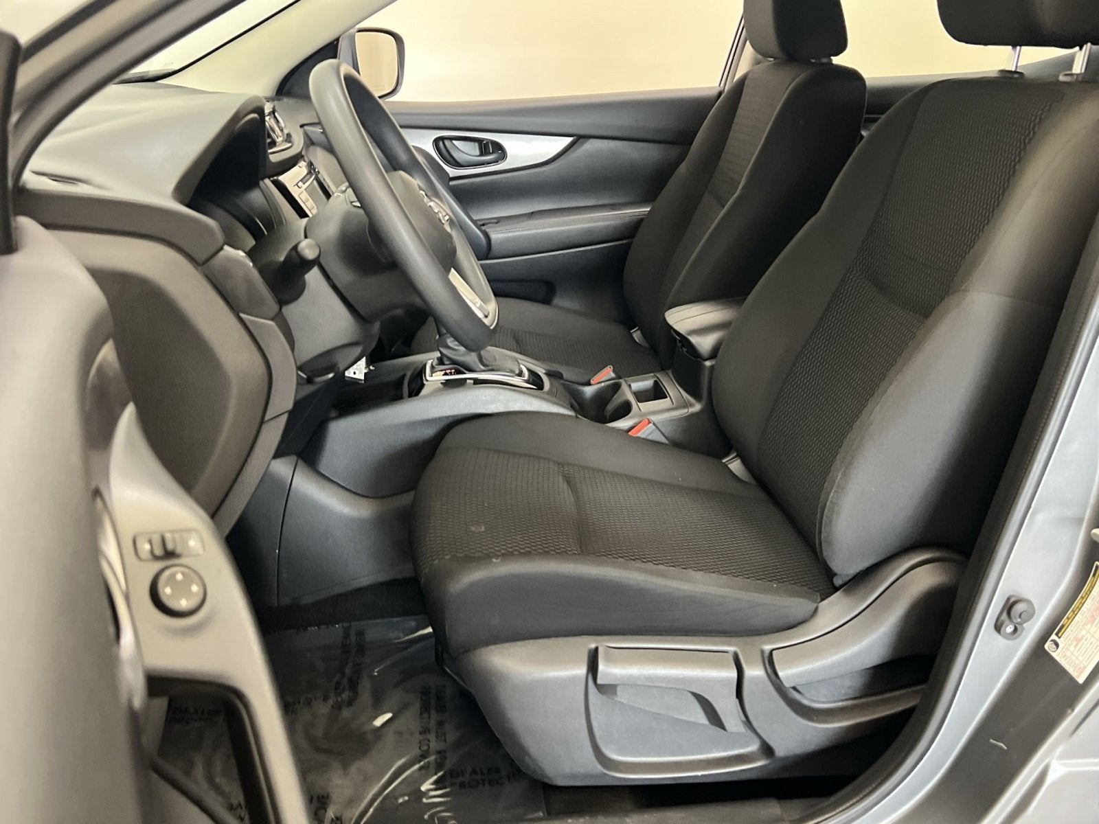 2022 Nissan Rogue Sport S