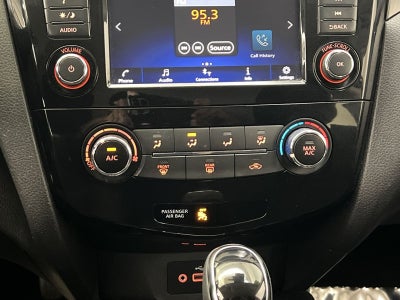 2022 Nissan Rogue Sport S