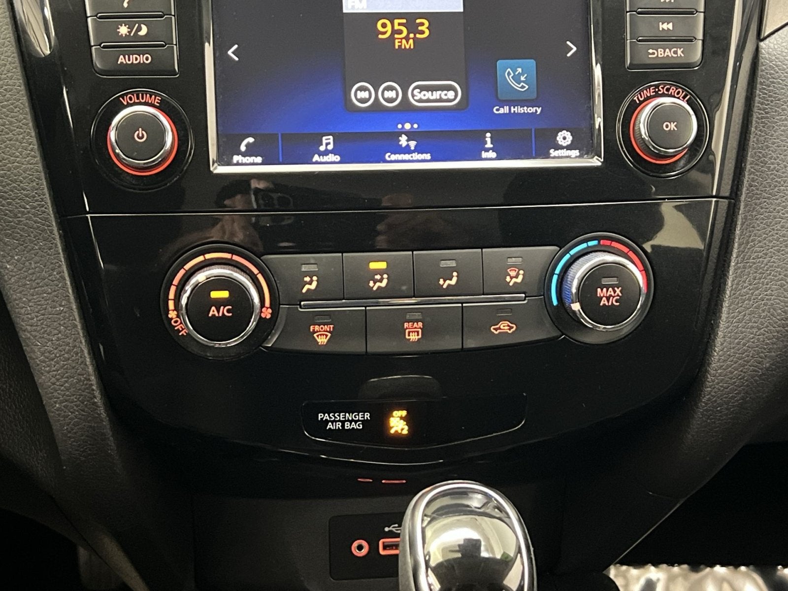 2022 Nissan Rogue Sport S