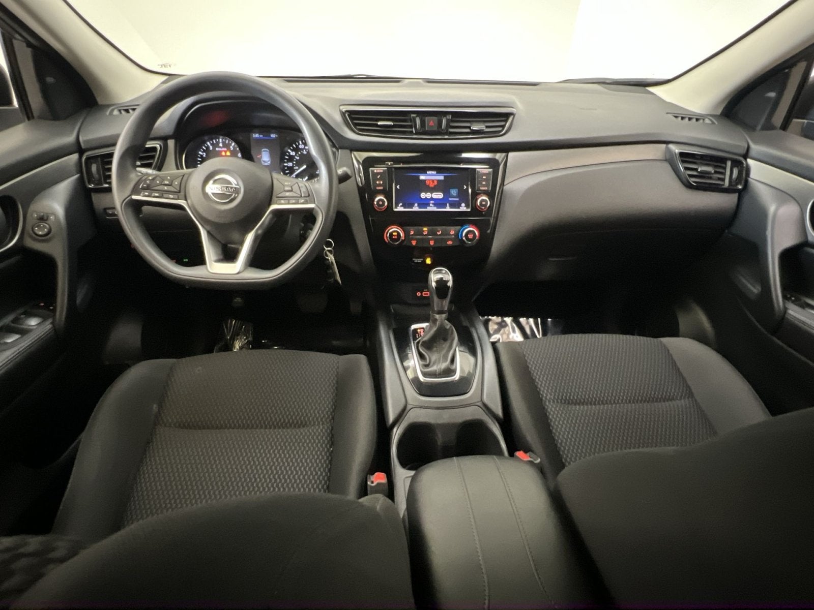 2022 Nissan Rogue Sport S
