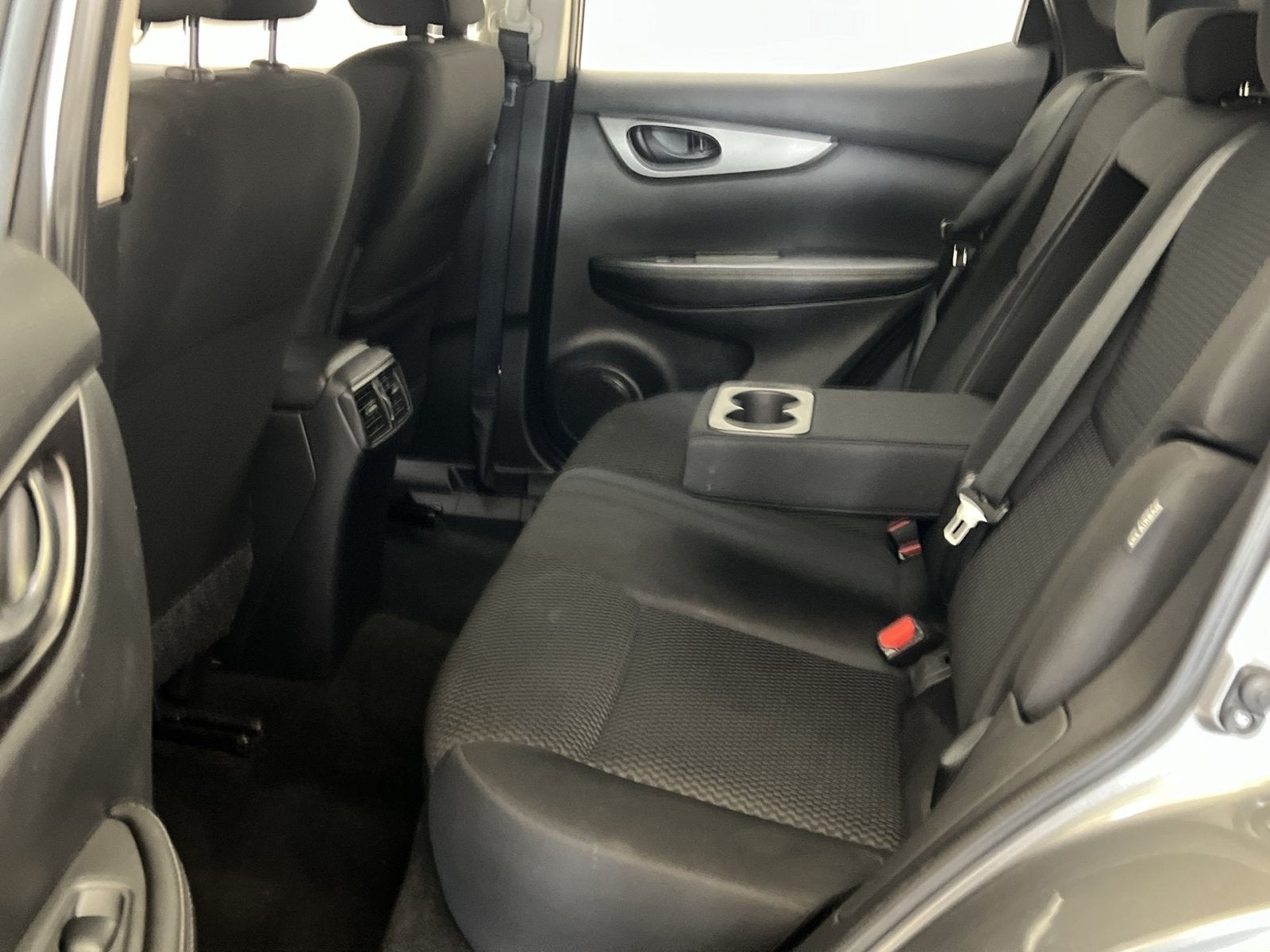 2022 Nissan Rogue Sport S