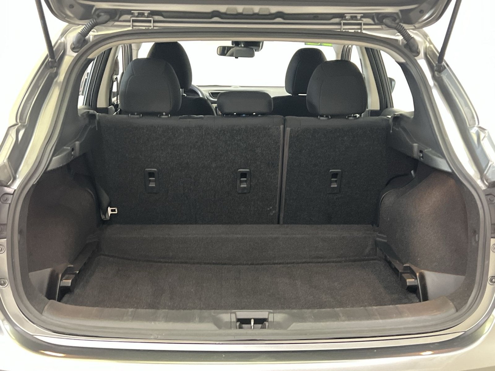 2022 Nissan Rogue Sport S