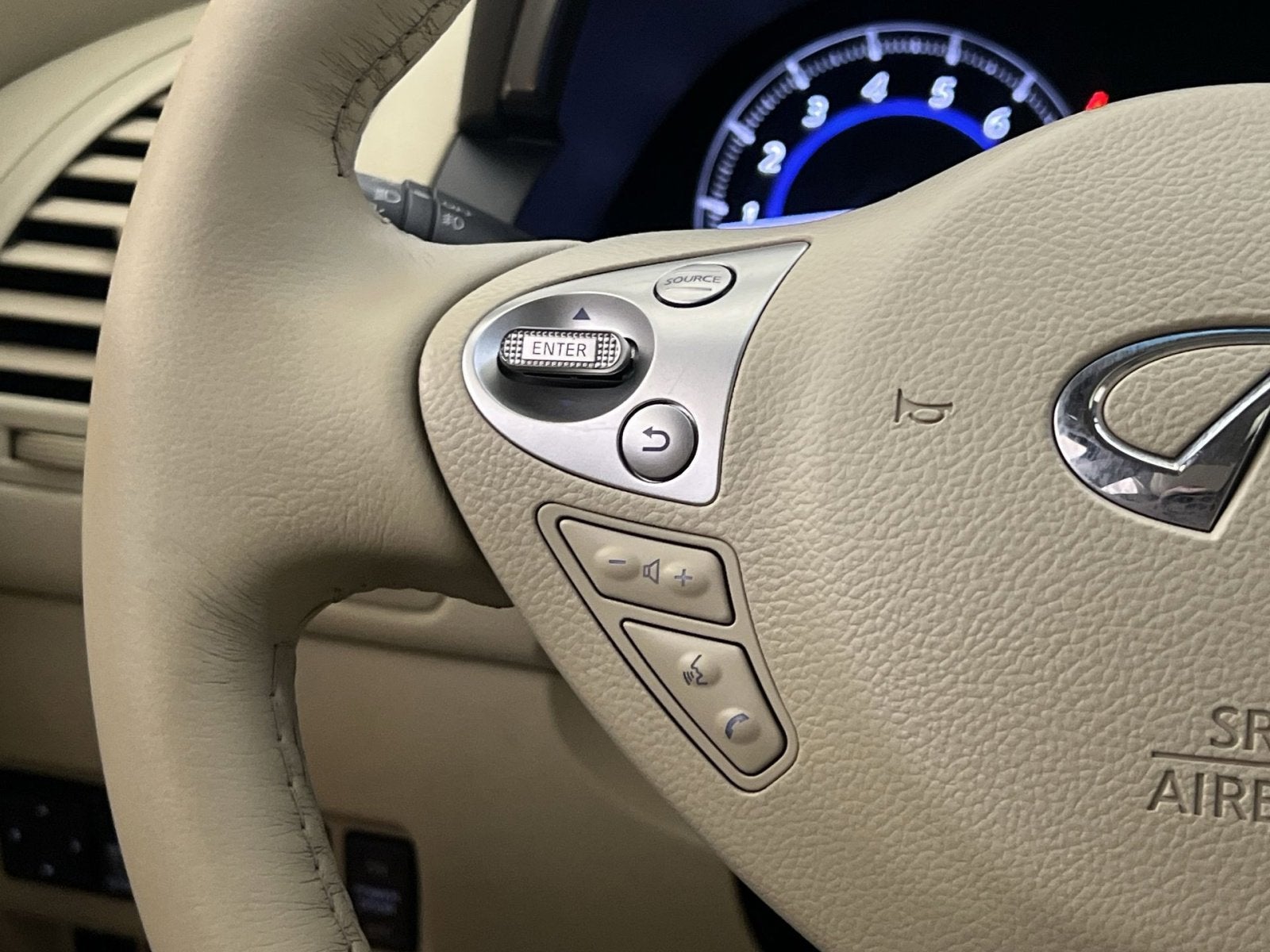 2013 INFINITI FX37 Base