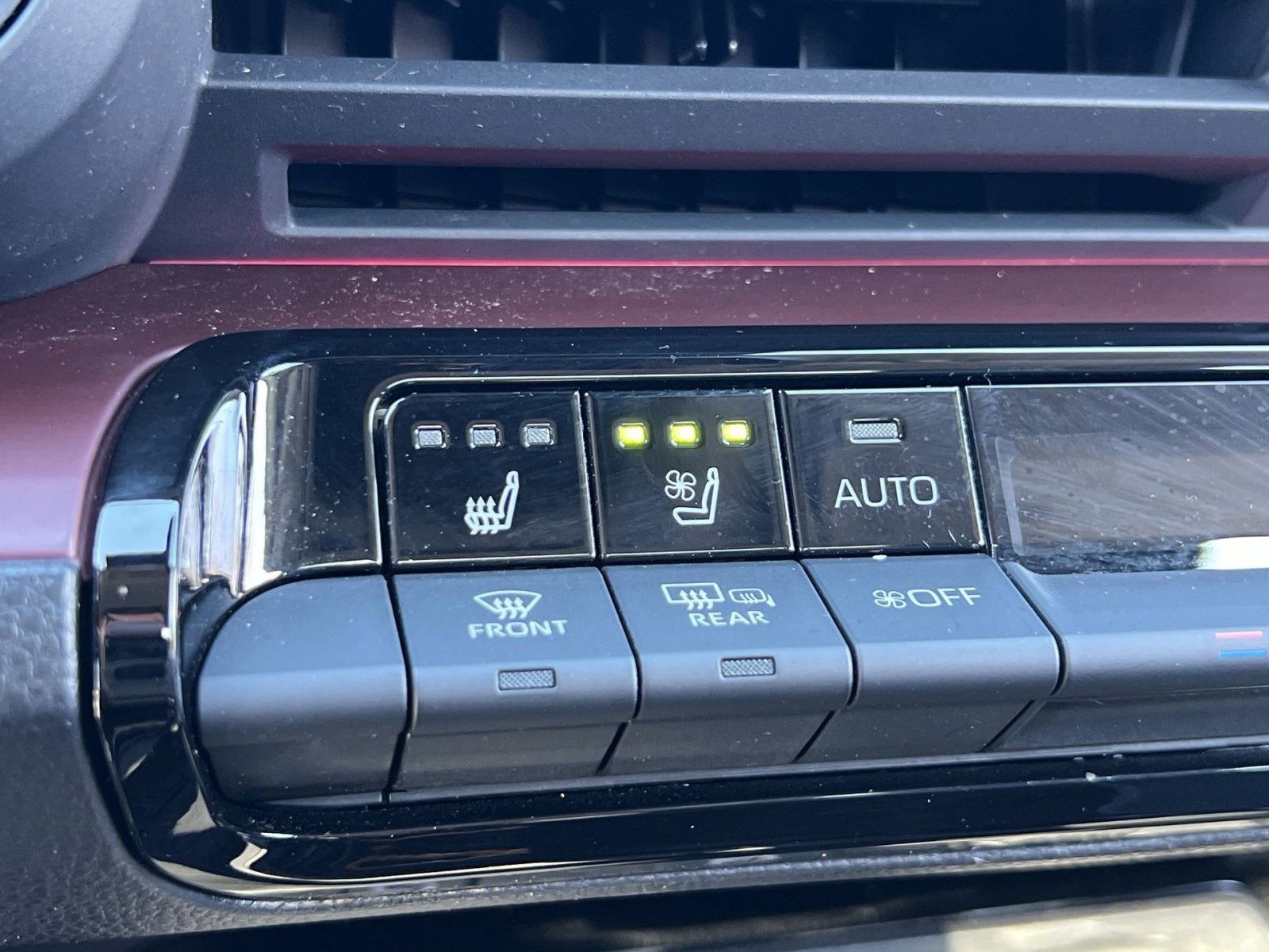 2023 Toyota Prius Prime XSE Premium