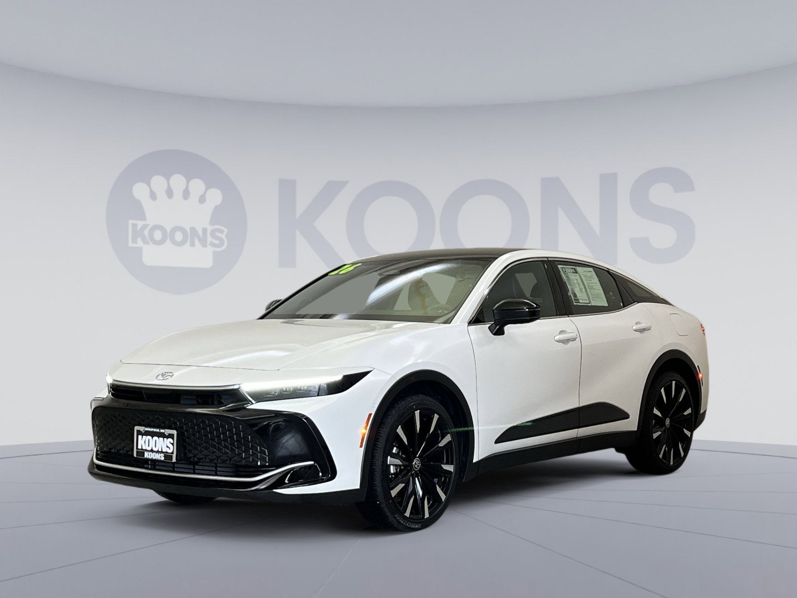 2026 Toyota Crown Platinum